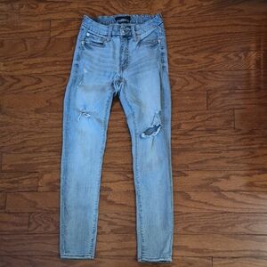 AERO Denim Jeans Women's Size 4 Light Blue Distressed Skinny Jeans
